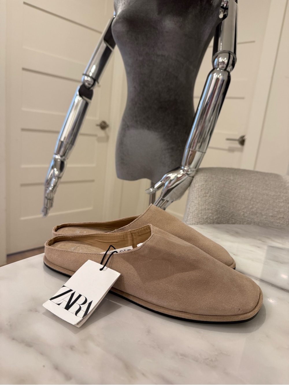 NWT Zara Taupe Faux Suede Square Toe Flat Mules Size 39